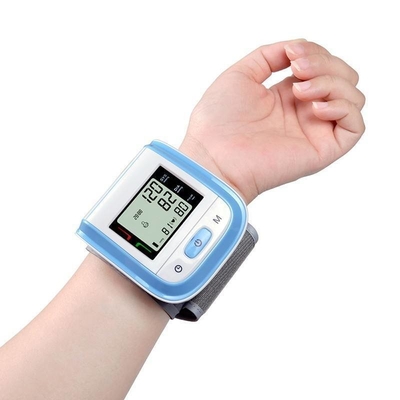 Intelligent Pressurization Portable Electronic Sphygmomanometer with Large LCD Screen